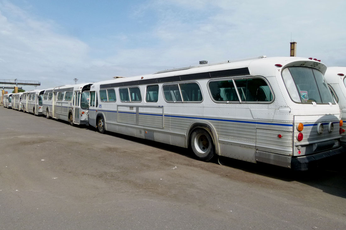 Plovdiv trolleybuses ex-Edmonton 1a.jpg