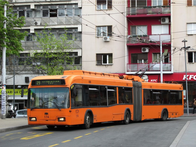 Belgrade trolleybus (215).jpg