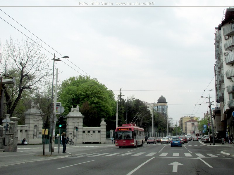 Belgrade trolleybus (255).jpg
