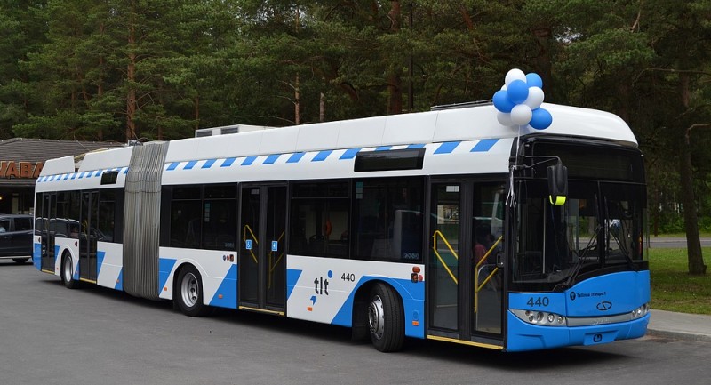 new color scheme_2015 july_50th birthday of Tallinn Trolleybus_c.jpg
