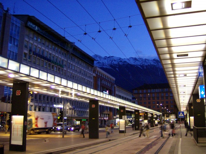 IVB Innsbruck Hauptbahnhof.JPG