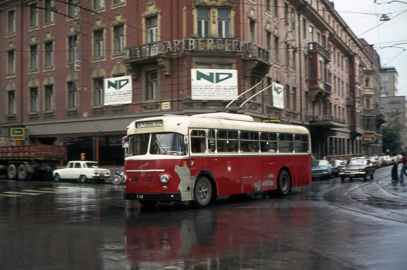 Obus Innsbruck 1975 (3).jpg