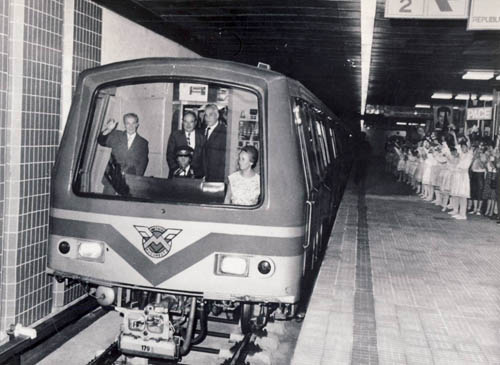 1989 Inaugurare magistrala III metro Gara de Nord - DristorII.JPG