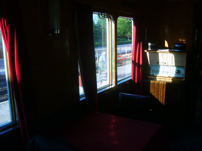 interior tren regal 2.JPG